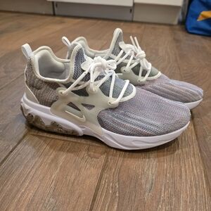 Nike React Presto Flyknit Sz 11